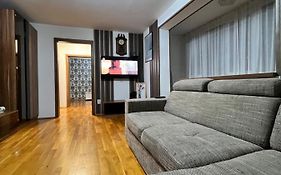 Debo Apartament