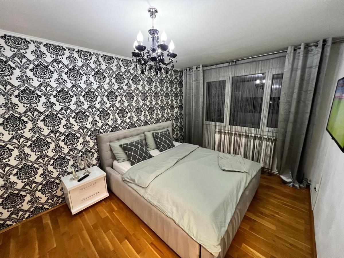 Debo Apartament Lugoj Esterno foto