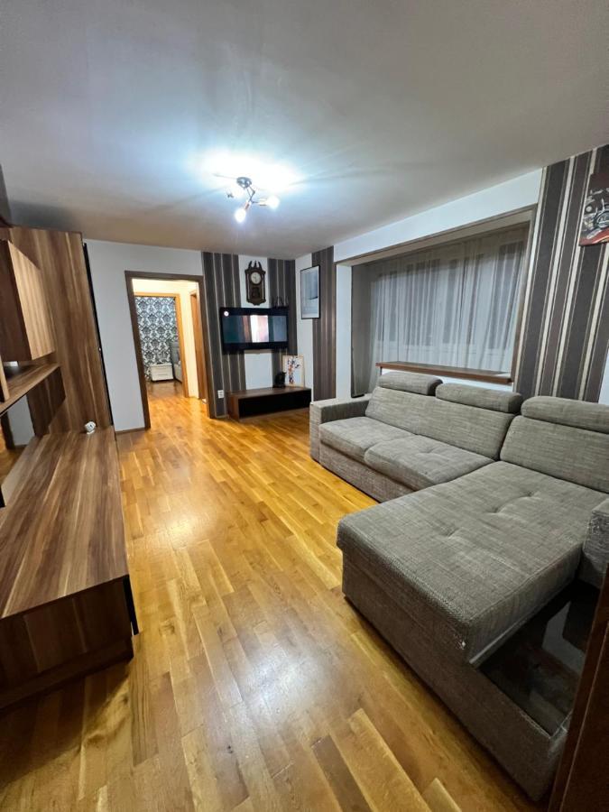 Debo Apartament Lugoj Esterno foto