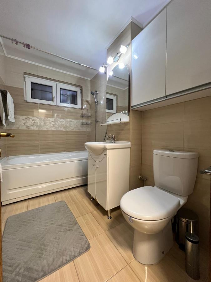 Debo Apartament Lugoj Esterno foto